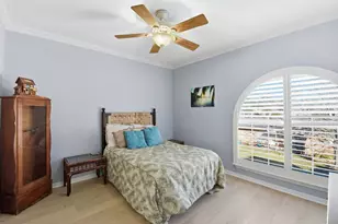 71 Harbor Ln, Kemah, TX 77565 - Photo 27