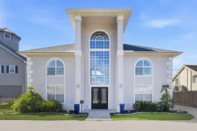 71 Harbor Lane, Kemah, TX 77565 - Photo 1