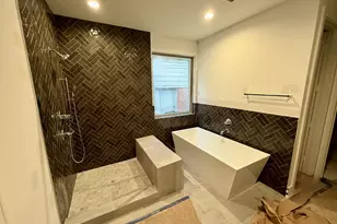 2630 Peckham St, Houston, TX 77098 - Photo 9