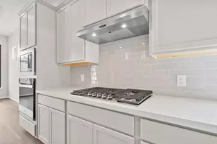 26075 Peacetree Ln, Montgomery, TX 77316 - Photo 5