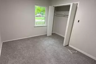 431 N Tinsley St, Angleton, TX 77515 - Photo 1