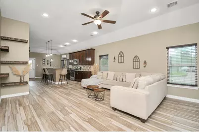 3102 Ash Drive, Dickinson, TX 77539 - Photo 5