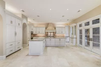 5626 Terwilliger Way, Houston, TX 77056 - Photo 11