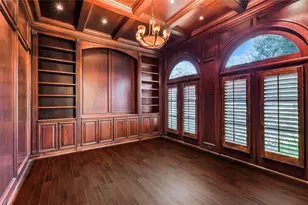 5626 Terwilliger Way, Houston, TX 77056 - Photo 9