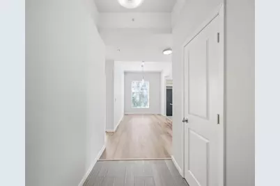 3505 Sage Road #202, Houston, TX 77056 - Photo 5