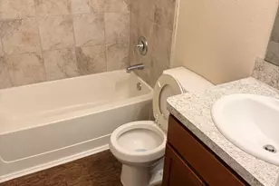 12402 Ridgecrest Dr, Willis, TX 77318 - Photo 9