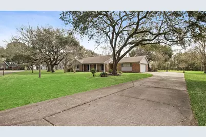 515 Fairdale Street Street, Friendswood, TX 77546 - Photo 3