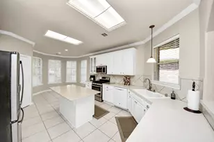 1507 N Marsala Dr, Pearland, TX 77581 - Photo 11