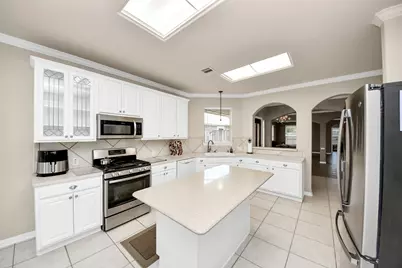 1507 N Marsala Drive, Pearland, TX 77581 - Photo 9