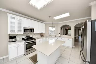 1507 N Marsala Dr, Pearland, TX 77581 - Photo 9
