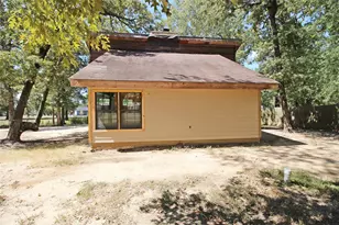 291 Buffalo Ct, Livingston, TX 77351 - Photo 9