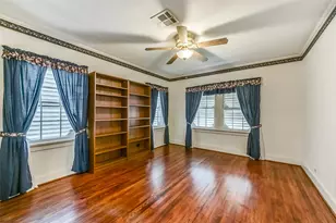 214 9th Ave N, Texas City, TX 77590 - Photo 23