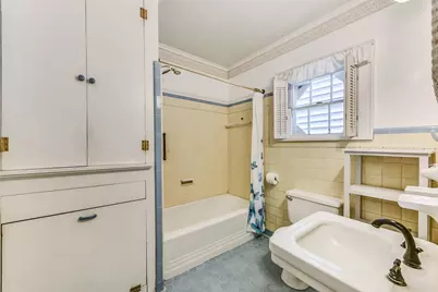 214 9th Avenue N, Texas City, TX 77590 - Photo 25