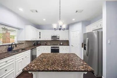 507 Stephen F Austin Drive, Conroe, TX 77302 - Photo 17