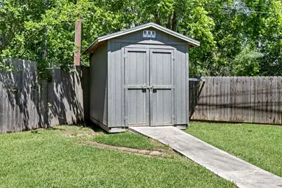 13380 Wayside Drive, Beaumont, TX 77713 - Photo 21
