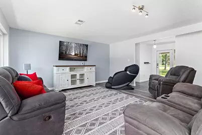 13380 Wayside Drive, Beaumont, TX 77713 - Photo 25