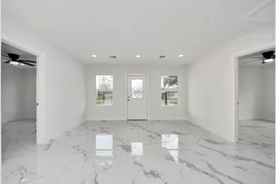 7626 Glen Manor Drive, Houston, TX 77028 - Photo 7