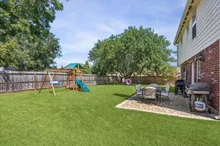 1043 Danforth Dr, Houston, TX 77062 - Photo 7
