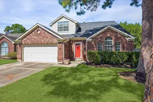 1043 Danforth Dr, Houston, TX 77062 - Photo 3