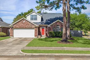 1043 Danforth Dr, Houston, TX 77062 - Photo 7
