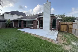 13810 Aspen Knoll Ct, Houston, TX 77059 - Photo 29