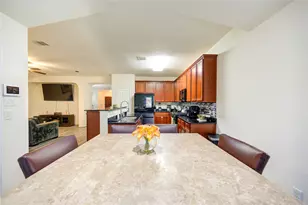 16211 Peach Bluff Ln, Cypress, TX 77429 - Photo 21