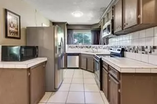 1755 W 10th St, Freeport, TX 77541 - Photo 3