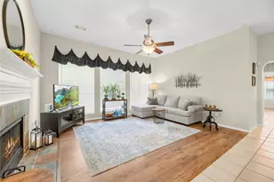 7511 Almond Springs Dr, Houston, TX 77095 - Photo 17