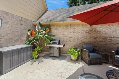 1302 Birch Street, Pearland, TX 77581 - Photo 37