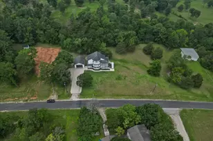 401 Paradise Dr, Coldspring, TX 77331 - Photo 7