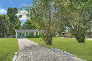 9210 Compton St, Houston, TX 77016 - Photo 41