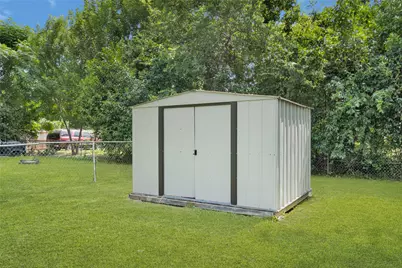 9210 Compton Street, Houston, TX 77016 - Photo 43