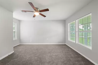 9210 Compton Street, Houston, TX 77016 - Photo 5