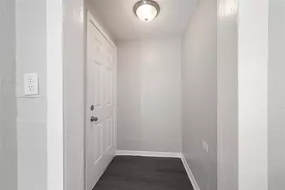 9210 Compton Street, Houston, TX 77016 - Photo 17