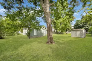 9210 Compton St, Houston, TX 77016 - Photo 47