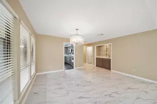 12719 Ashford Chase Dr, Houston, TX 77082 - Photo 5