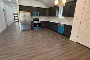 13122 Lake Conroe Bay Rd, Willis, TX 77318 - Photo 9
