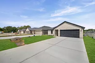13122 Lake Conroe Bay Rd, Willis, TX 77318 - Photo 3