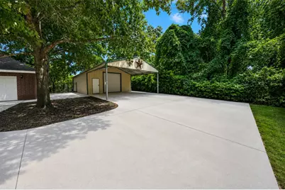 822 Sentinel Oaks, Pinehurst, TX 77362 - Photo 29