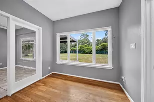 822 Sentinel Oaks, Pinehurst, TX 77362 - Photo 9