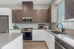 307 Charlock St, Houston, TX 77022 - Photo 3