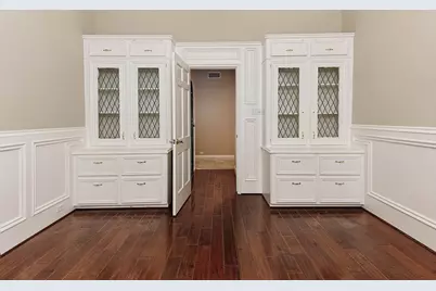 2504 Wild Wind Place, The Woodlands, TX 77380 - Photo 9