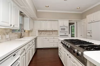 2504 Wild Wind Place, The Woodlands, TX 77380 - Photo 15