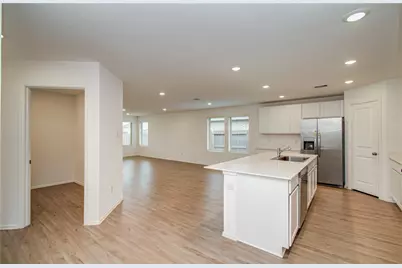 9211 Redwood Branch Drive NE, Baytown, TX 77521 - Photo 19