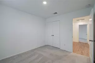 9211 Redwood Branch Dr NE, Baytown, TX 77521 - Photo 11