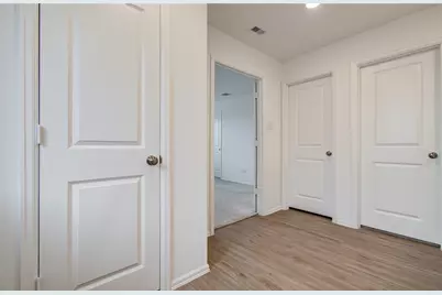 9211 Redwood Branch Drive NE, Baytown, TX 77521 - Photo 27