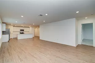 9211 Redwood Branch Dr NE, Baytown, TX 77521 - Photo 3