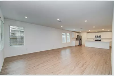 9211 Redwood Branch Drive NE, Baytown, TX 77521 - Photo 23