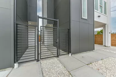 3810 Ennis Street, Houston, TX 77004 - Photo 7