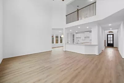 4111 Sterling Springs Lane, League City, TX 77573 - Photo 3